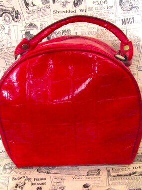 1950s vintage red round purse bag pin up handbag